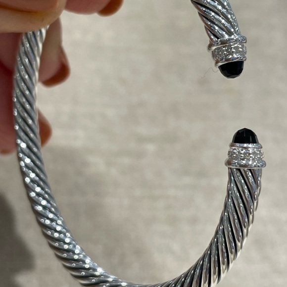 ❌SOLD❌. David Yurman
Cable Classics Bracelet with Onyx & Diamonds/5mm - Picture 2 of 10